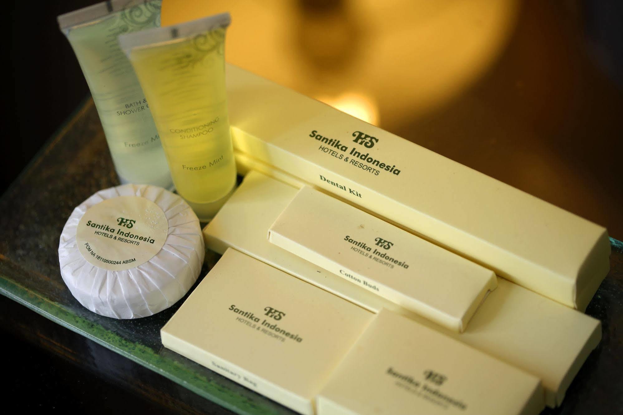 Hotel Santika Seminyak Ngoại thất bức ảnh