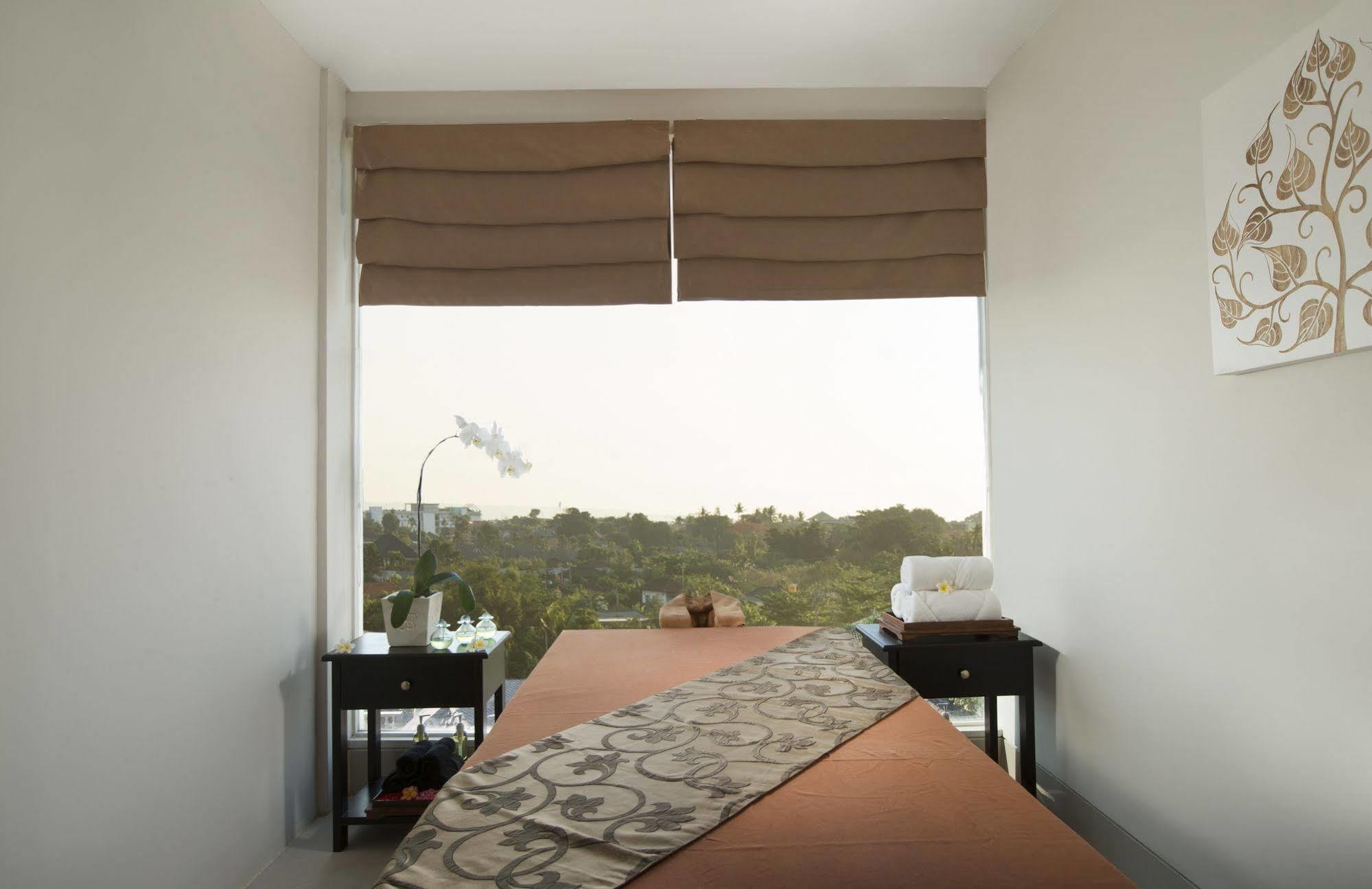 Hotel Santika Seminyak Ngoại thất bức ảnh